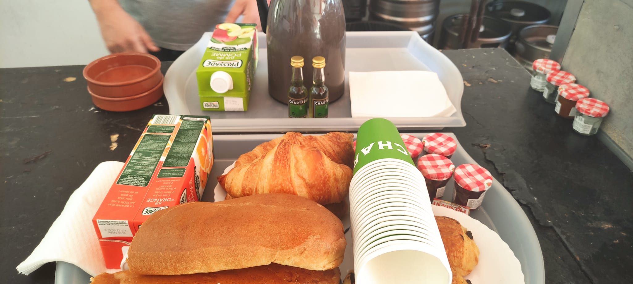 Le bar de la guinguette